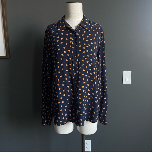 Equipment Femme Brett Navy Shirt Top with Fruit Print - Picture 1 of 7
